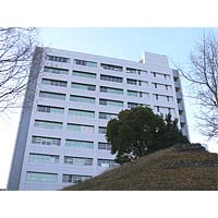 古墳と 6 号館 古墳と 6 号館