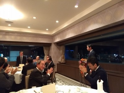 岩波保則先生の歓送会の様子 2